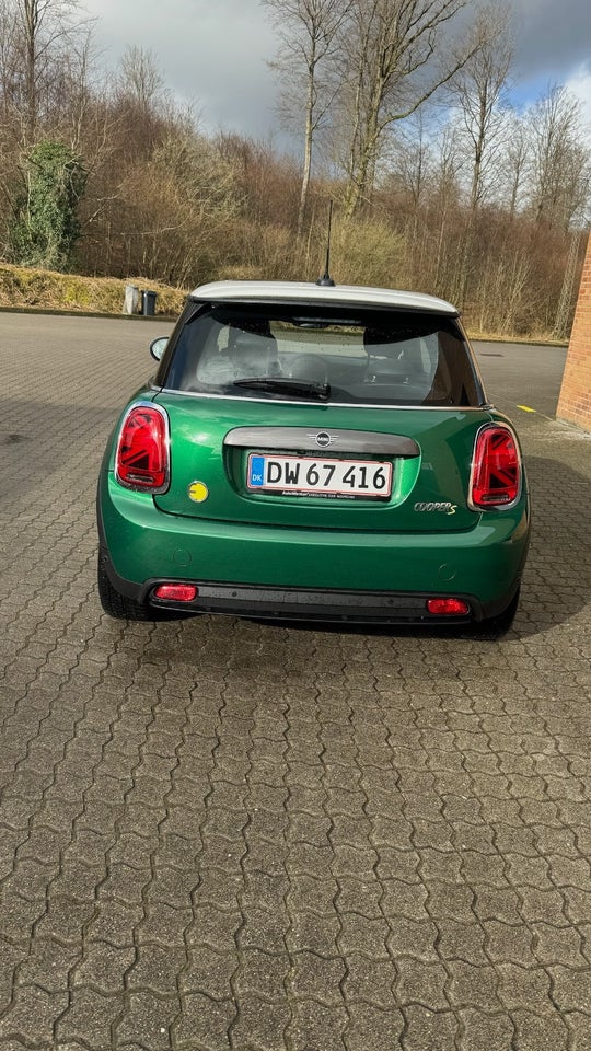 MINI Cooper SE Maximise 3d