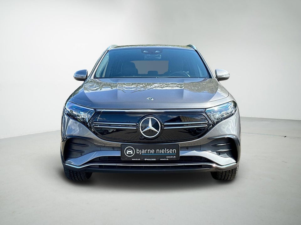 Mercedes EQA300 AMG Line 4Matic 5d