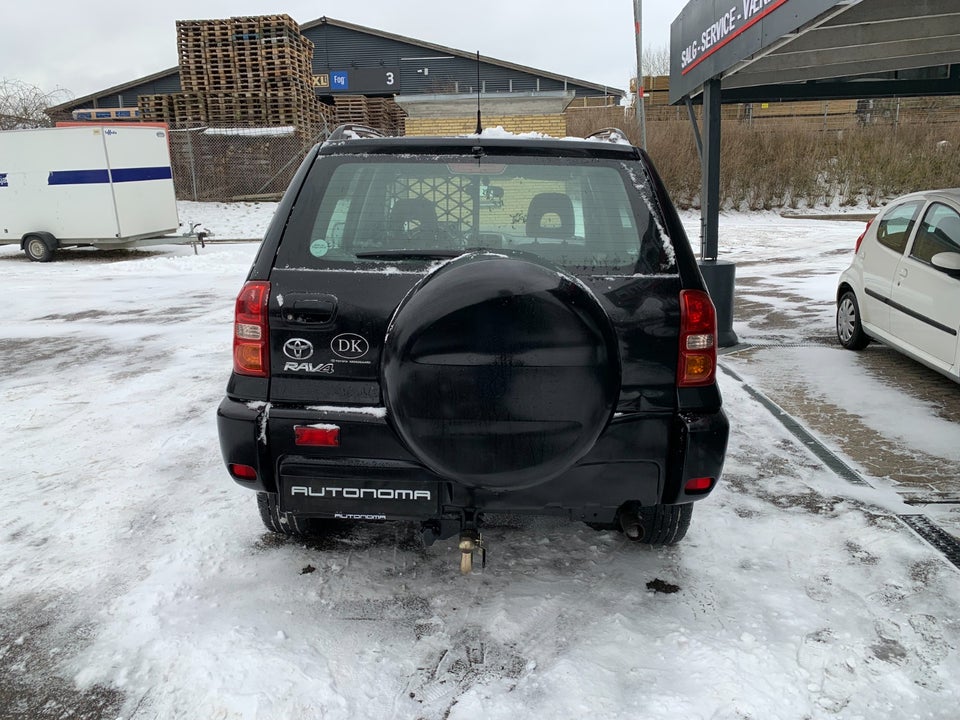 Toyota RAV4 2,0 VVT-i Wave 4x4 Van 5d