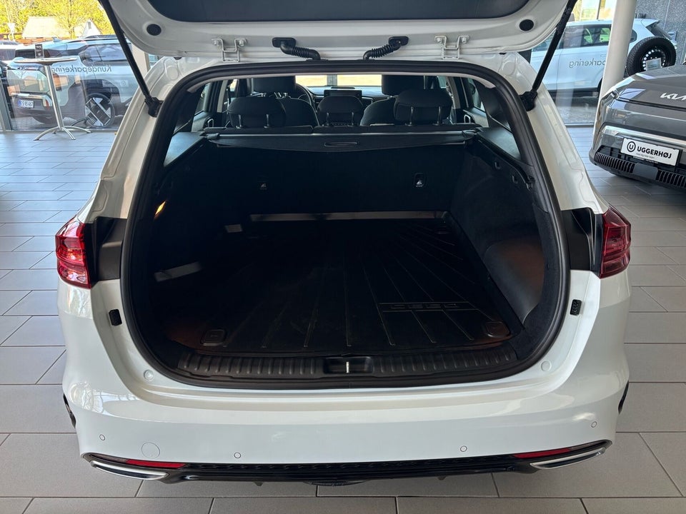 Kia Ceed 1,6 PHEV Prestige SW DCT 5d