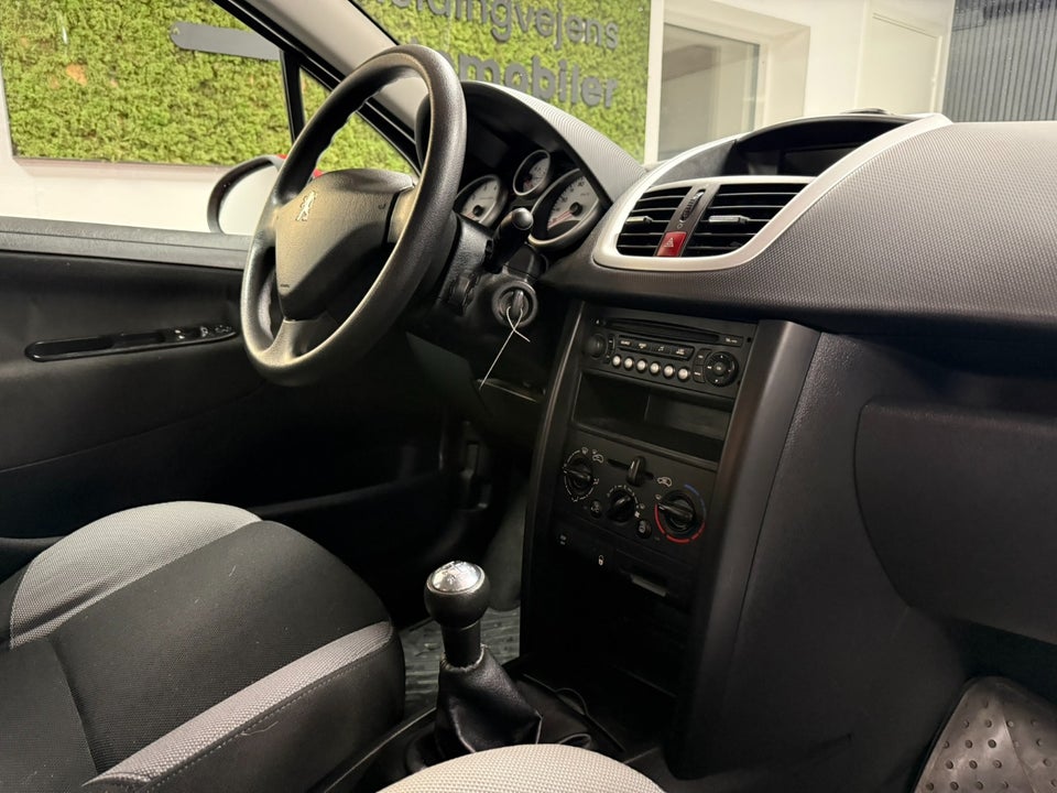 Peugeot 207 1,4 XR+ SW 5d