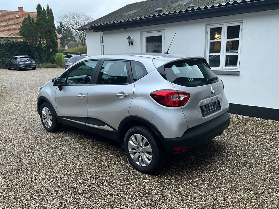 Renault Captur 0,9 TCe 90 Dynamique 5d