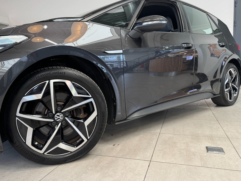 VW ID.3 45 Pure Performance 5d