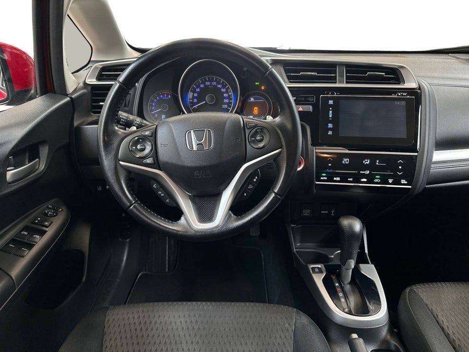 Honda Jazz 1,3 i-VTEC Elegance CVT 5d