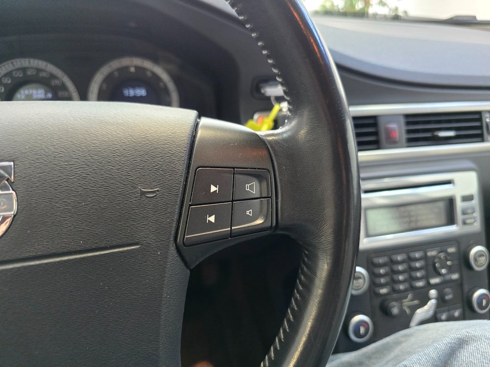 Volvo V70 2,0 Summum 5d