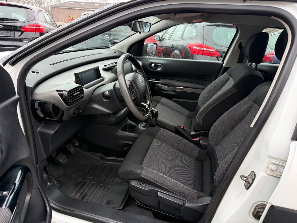 Citroën C4 Cactus 1,6 BlueHDi 100 Challenge 5d