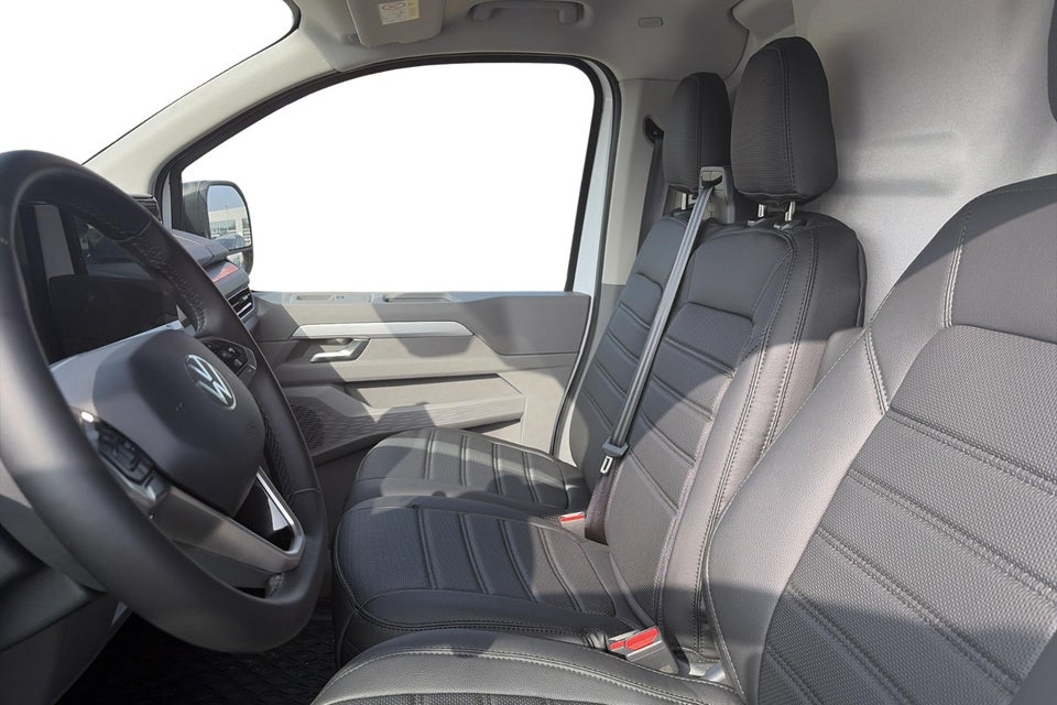 VW e-Transporter 64 Comfort Kassevogn SWB