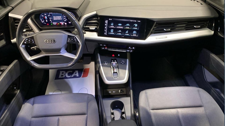 Audi Q4 e-tron 40  5d