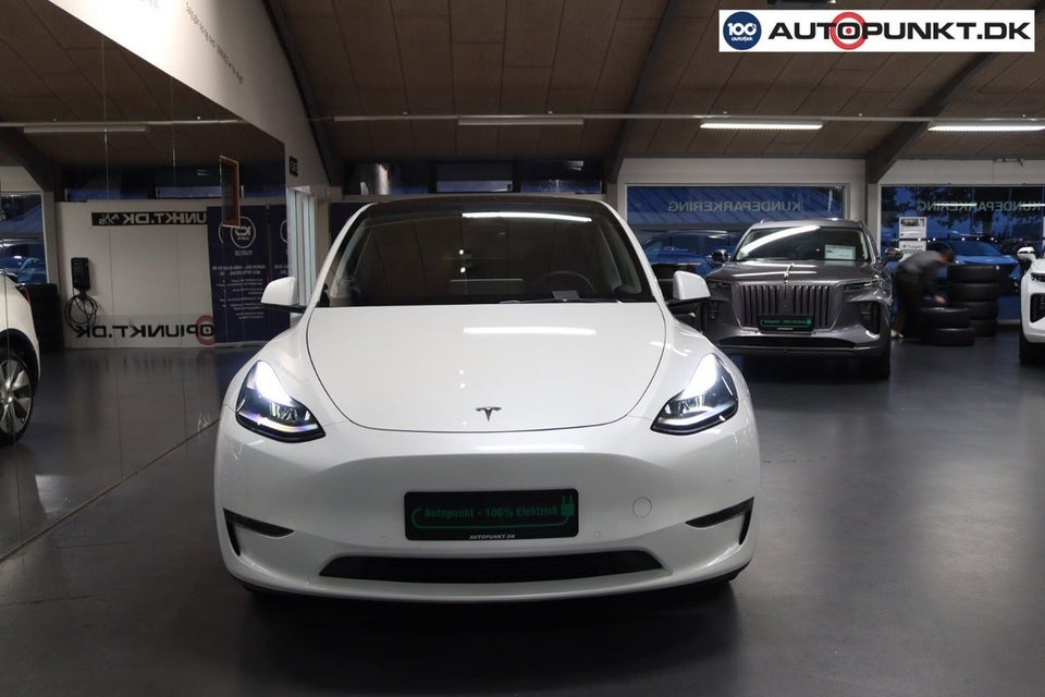 Tesla Model Y Long Range AWD 5d