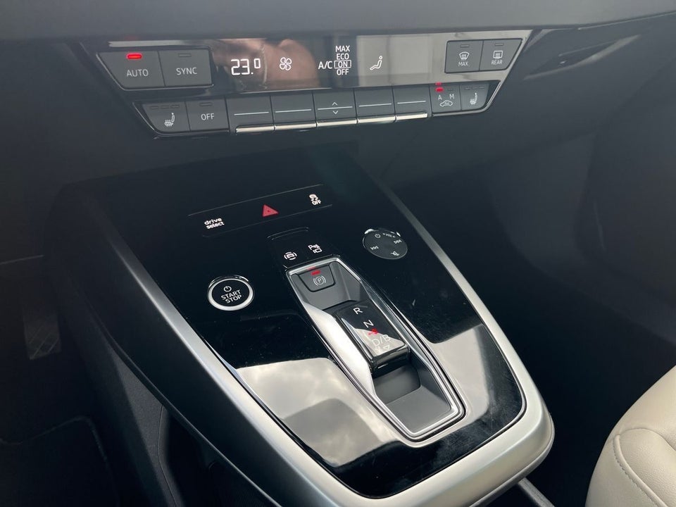 Audi Q4 e-tron 50 Sportback quattro 5d