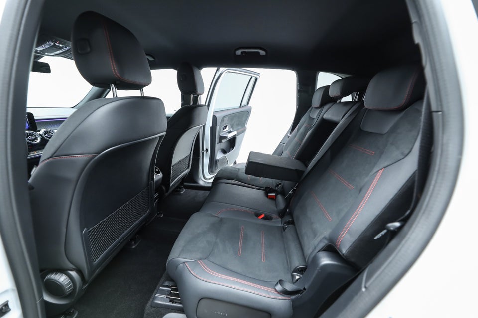 Mercedes EQB350 AMG Line 4Matic 7prs 5d