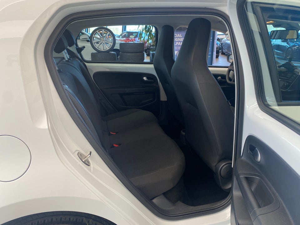 VW e-Up! Move Up! 5d