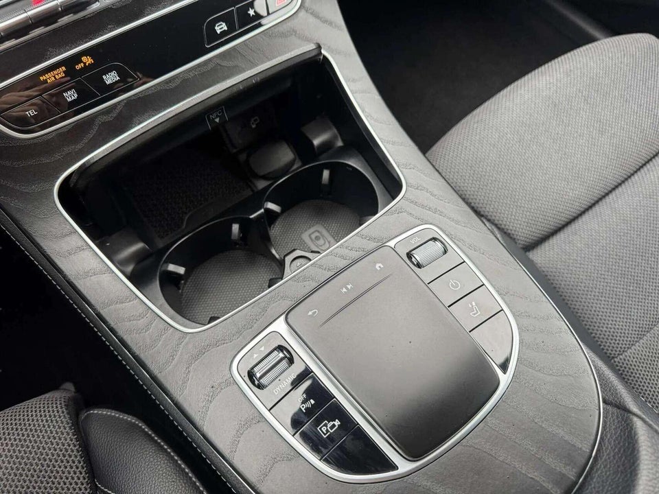 Mercedes E300 e 2,0 Advantage stc. aut. 5d