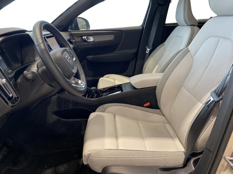 Volvo EC40 Twin Ultra 5d