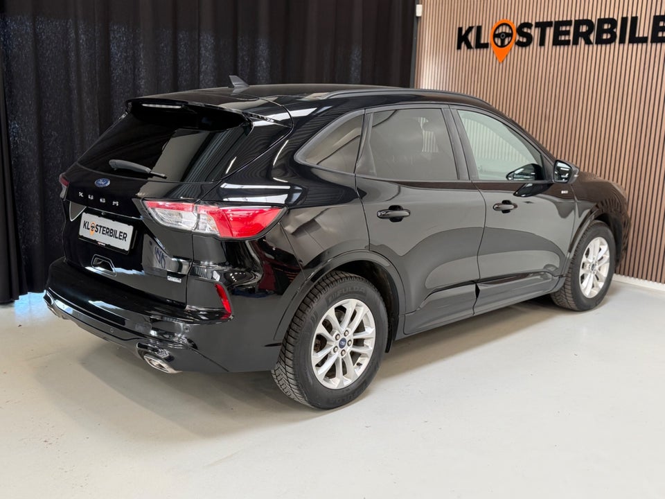 Ford Kuga 2,5 PHEV ST-Line CVT 5d