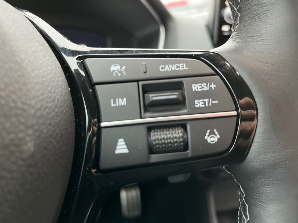 Honda Civic 2,0 e:HEV Advance eCVT 5d