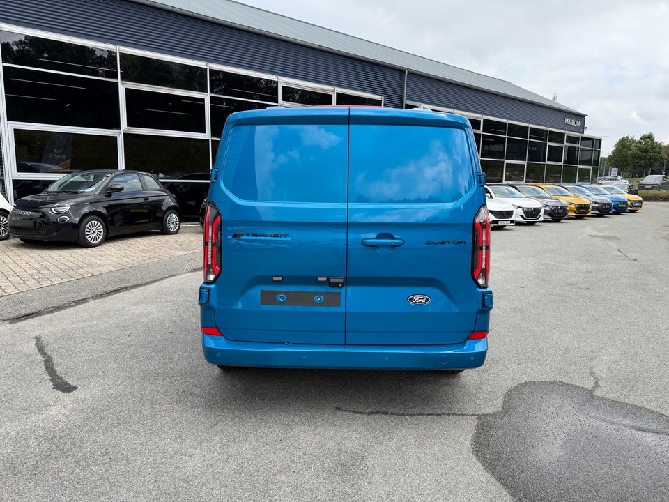 Ford E-Transit Custom 320 L1 64 Limited