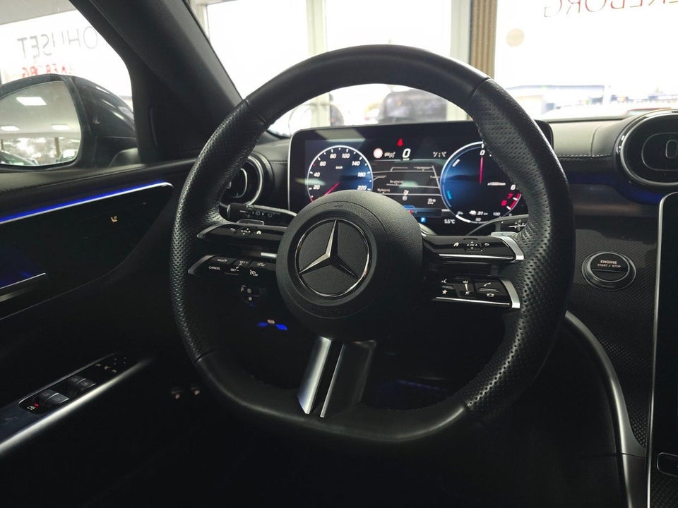 Mercedes C300 e 2,0 AMG Line stc. aut. 5d