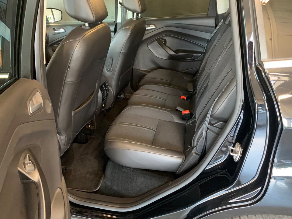 Ford C-MAX 1,0 SCTi 125 Titanium 5d