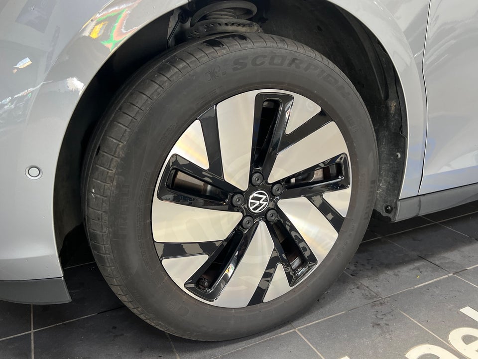 VW ID. Buzz 86 Pro 6prs LWB 5d