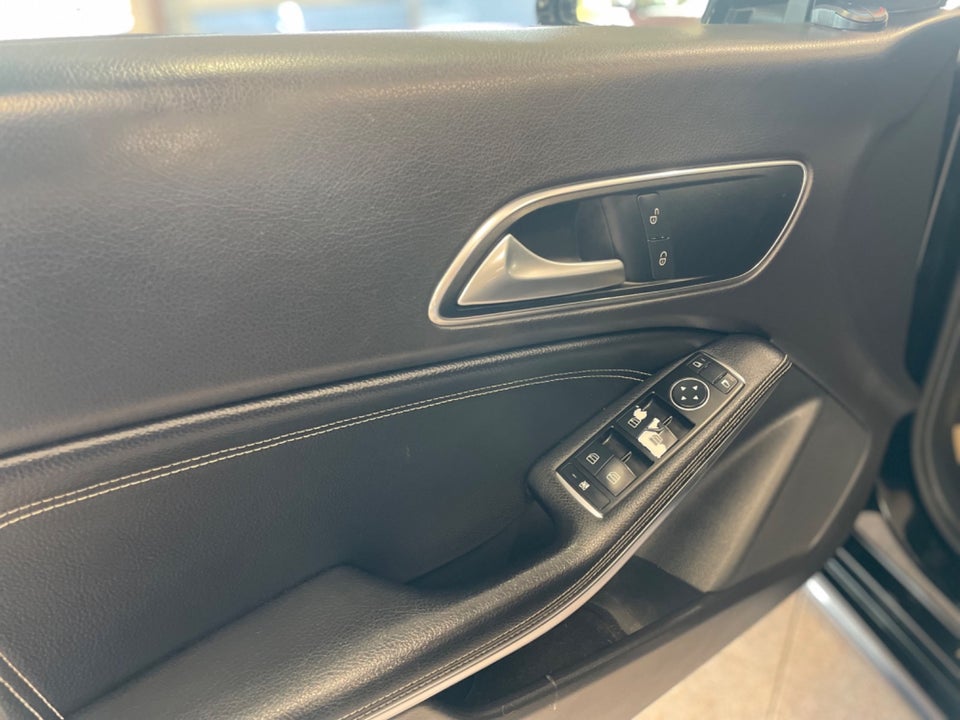 Mercedes CLA200 2,2 CDi Urban Shooting Brake 5d