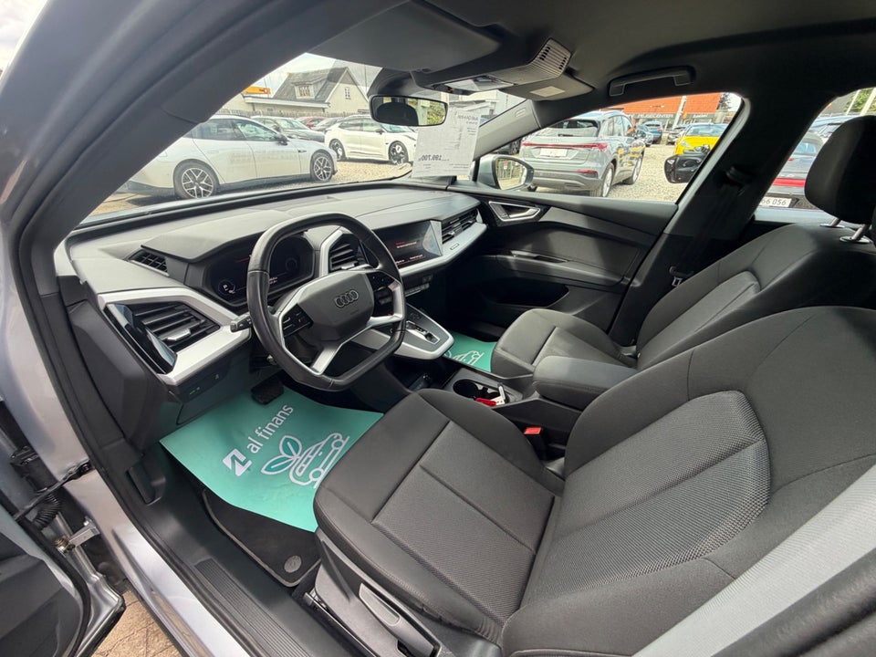 Audi Q4 e-tron 35 Proline 5d