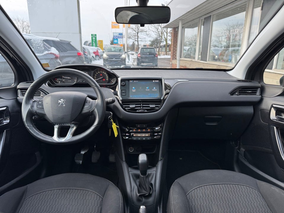 Peugeot 208 1,6 BlueHDi 100 Allure Sky 5d