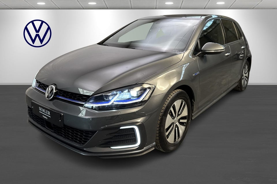 VW Golf VII 1,4 GTE DSG 5d