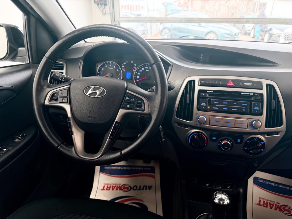 Hyundai i20 1,25 Classic Go! 5d