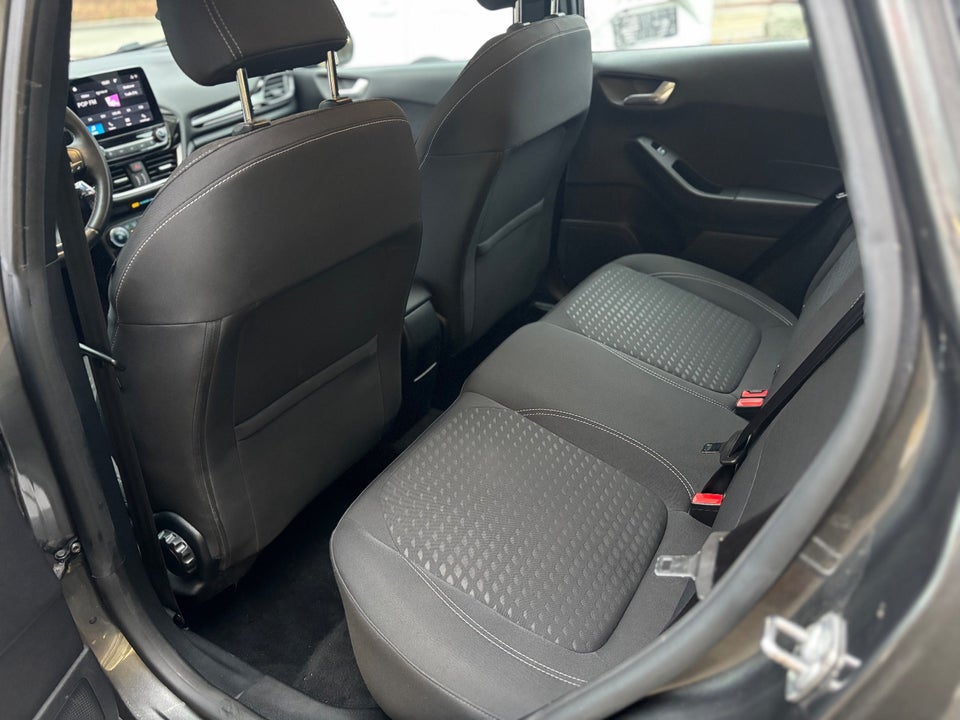 Ford Fiesta 1,0 EcoBoost mHEV Titanium 5d