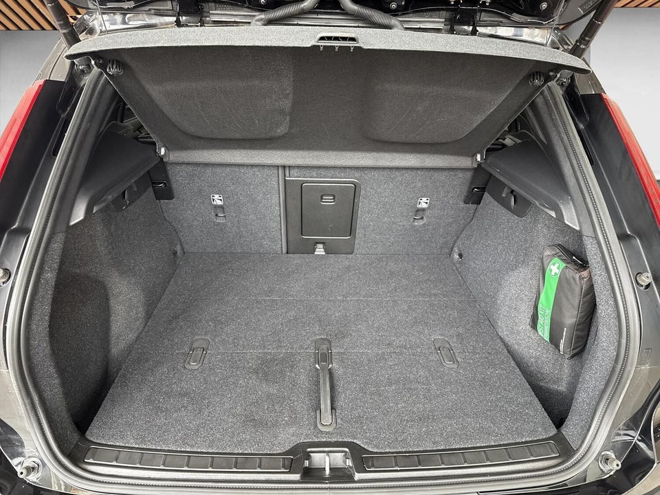 Volvo XC40 ReCharge Twin Ultimate 5d