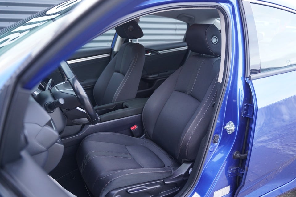 Honda Civic 1,6 i-DTEC Elegance 4d