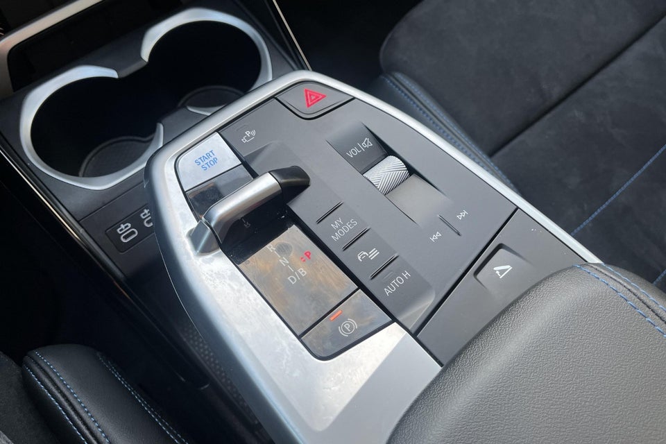 BMW iX1 eDrive20 M-Sport Pro 5d