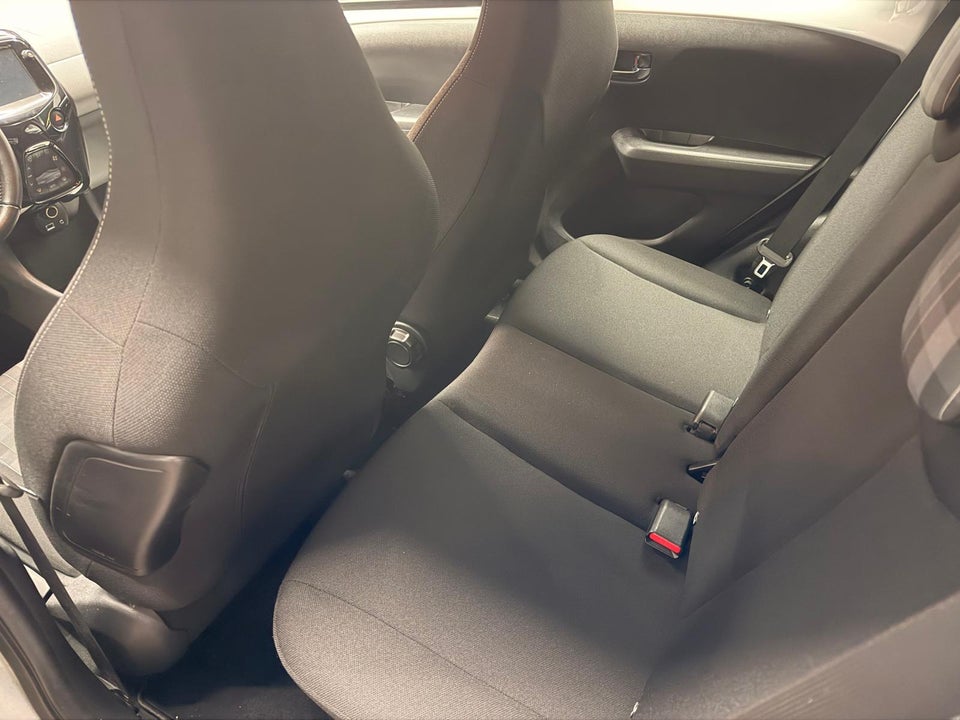 Peugeot 108 1,0 e-VTi 72 Allure+ 5d