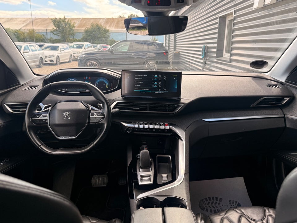 Peugeot 3008 1,6 Hybrid Selection Sport EAT8 5d