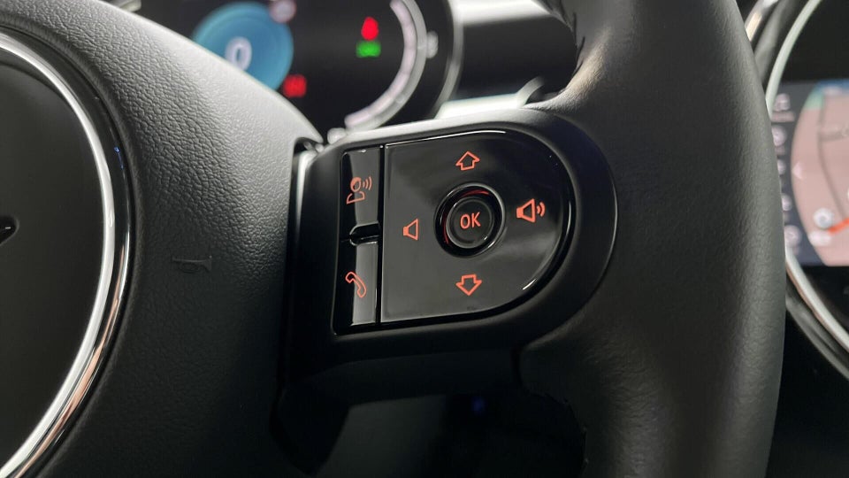 MINI Cooper SE Classic Trim 3d