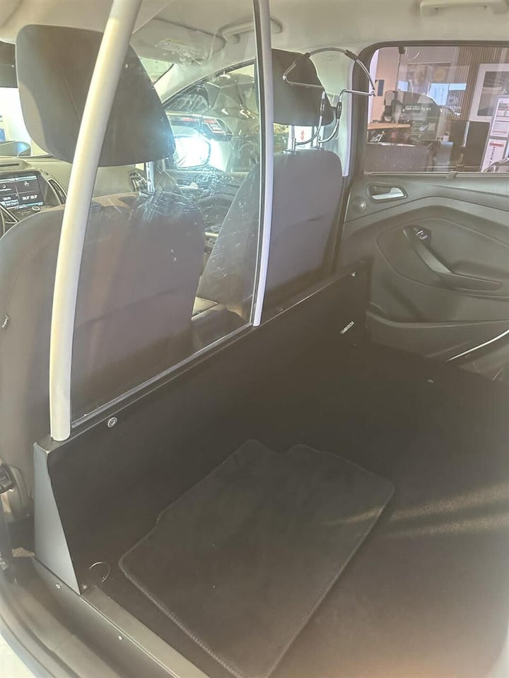 Ford C-MAX 1,5 TDCi 120 Business Van 5d