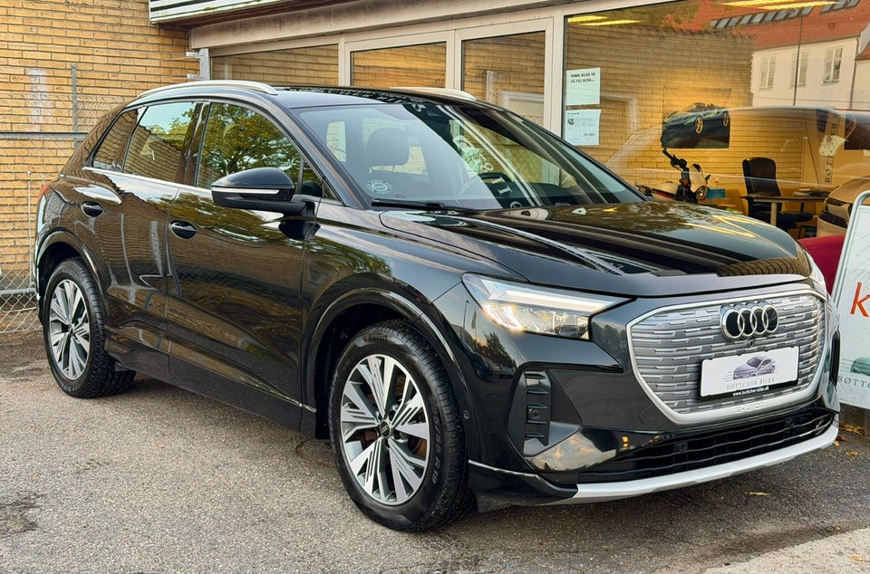 Audi Q4 e-tron 40 Advanced 5d