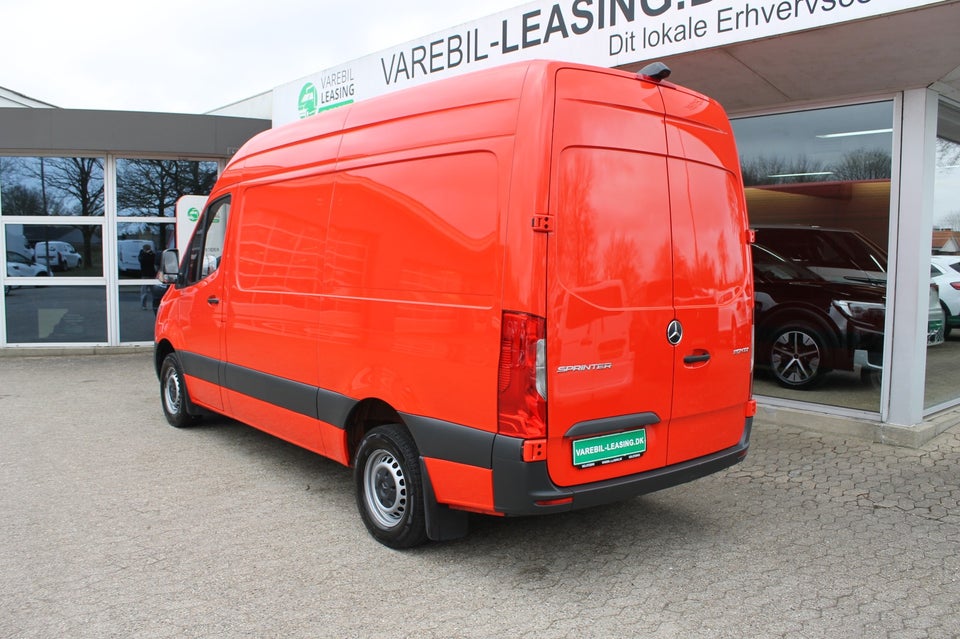 Mercedes Sprinter 317 2,0 CDi A2 Kassevogn aut. RWD