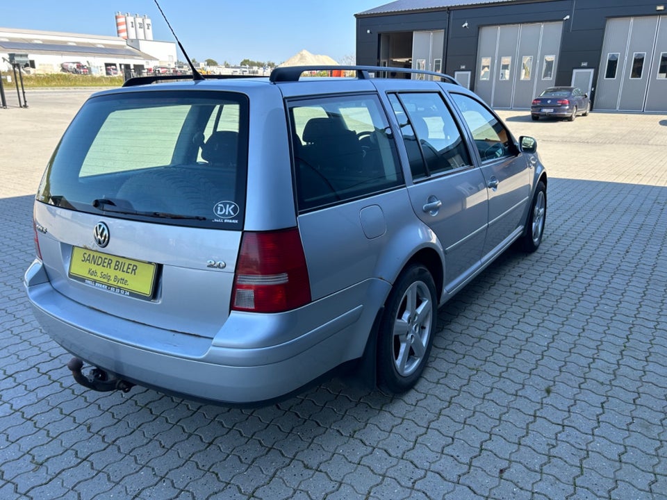 VW Golf IV 2,0 FSi Variant DK 5d