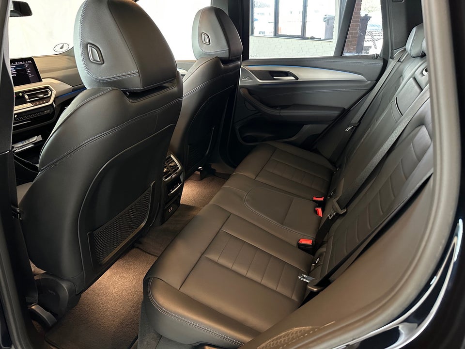 BMW iX3 Charged Plus M-Sport 5d