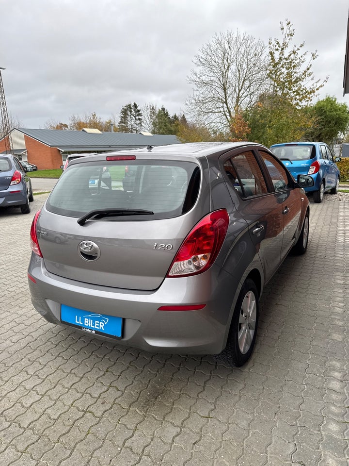 Hyundai i20 1,25 Classic XTR 5d