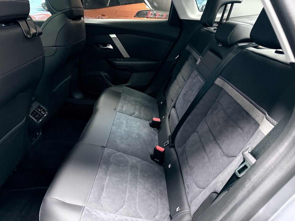 Citroën ë-C4 X 50 Palais Sky 4d