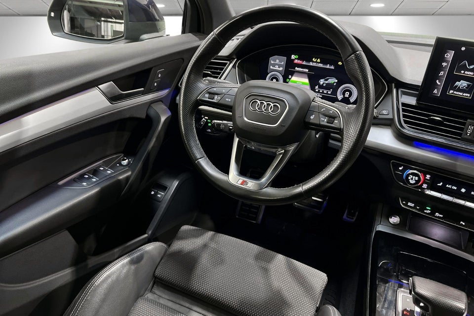 Audi Q5 55 TFSi e S-line quattro S-tr. 5d
