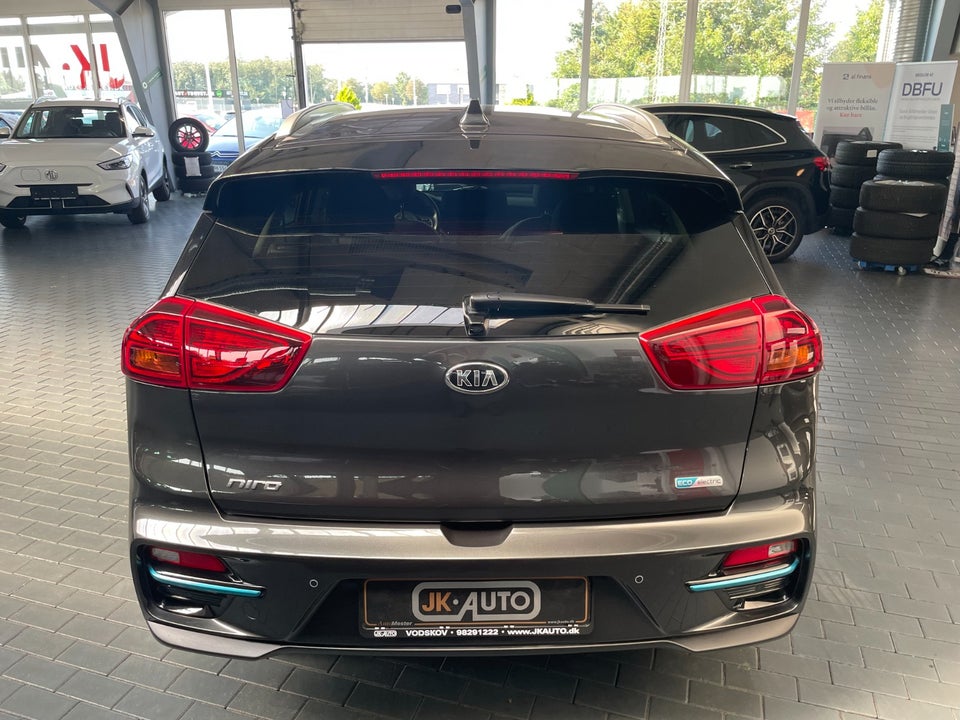 Kia e-Niro 64 Advance+ Tech 5d