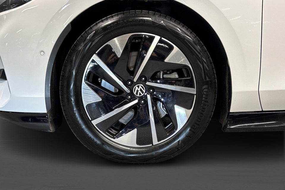 VW ID.7 86 Style S Tourer 5d