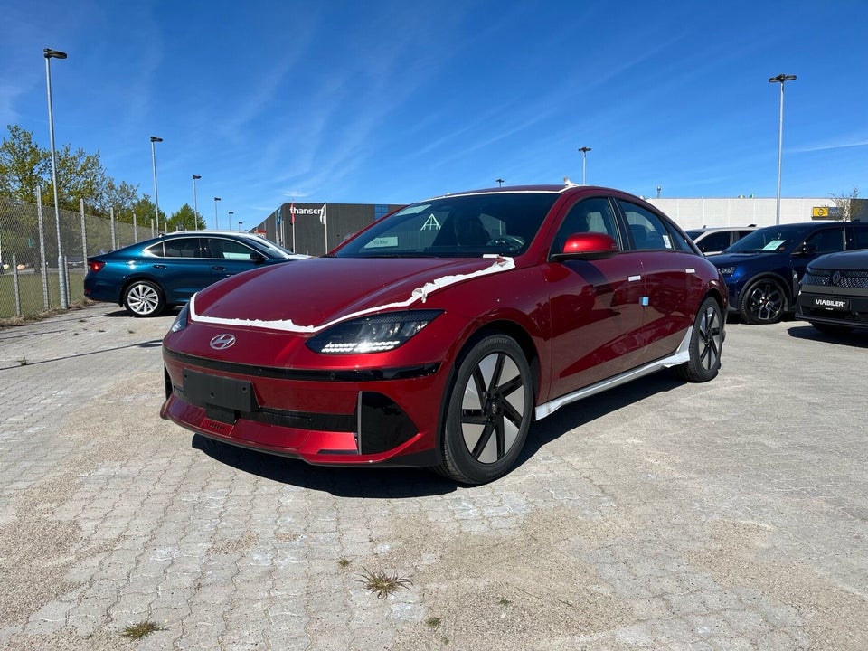 Hyundai Ioniq 6 53 Essential 4d