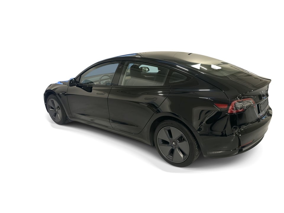 Tesla Model 3 RWD 4d