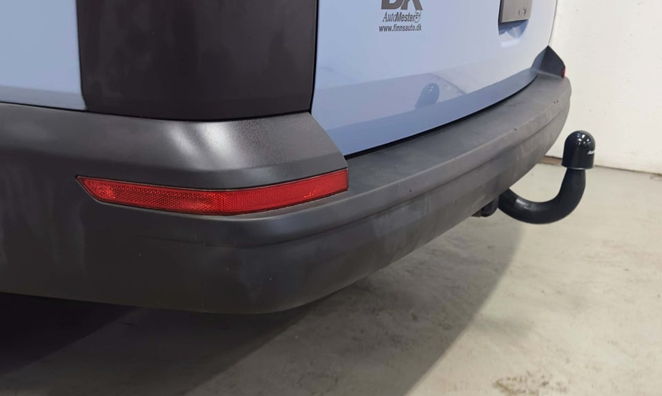 VW Transporter 2,0 TDi 150 Kassevogn lang