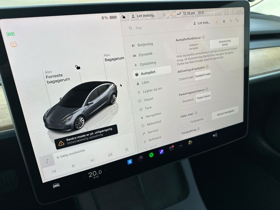 Tesla Model 3 Long Range AWD 4d